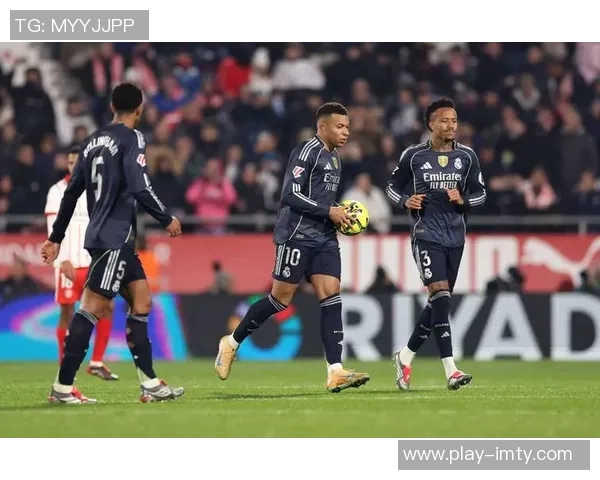 皇马客战赫罗纳大名单公布库尔图瓦吕迪格复出赫伊森等缺席